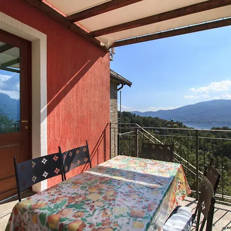 Villa Bieno Sleeps 9 Pool Air Con Wifi